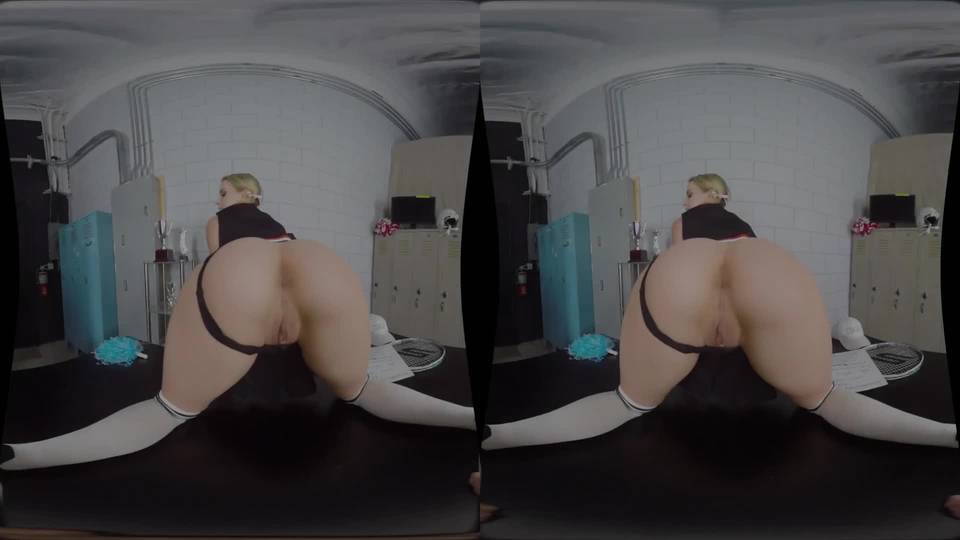 La pompom girl Aubrey Sinclair en VR