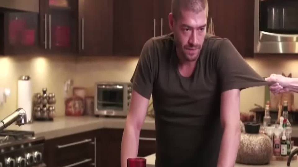 Sexe avec une cougar aux seins XXL