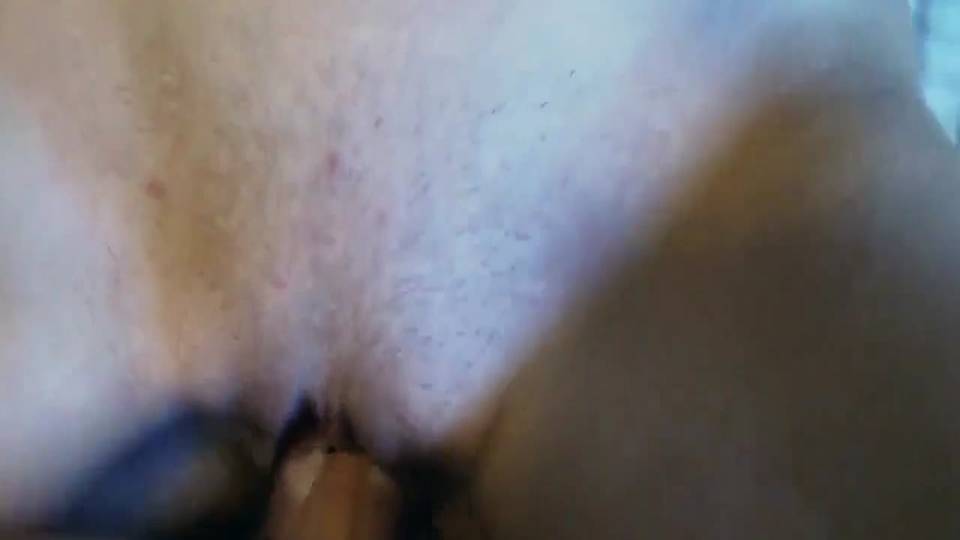 Etudiante super sexy à la chatte réellement gourmande