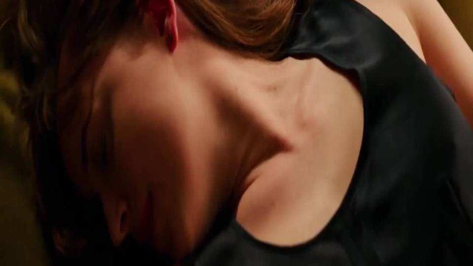 Les scènes de sexe avec Dakota Johnson dans 50 nuances plus sombres (2017)