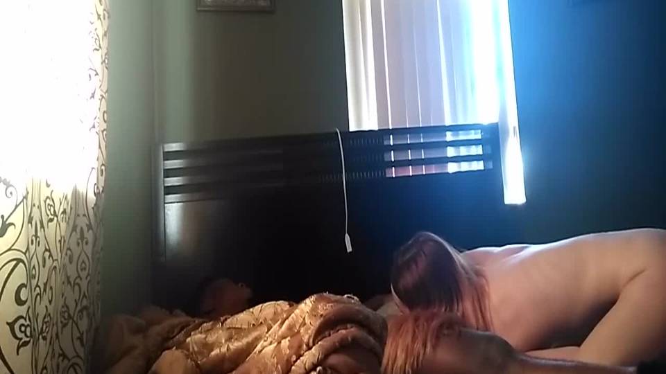 Un nouveau petit couple baise pour la première fois