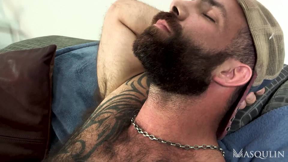 Vince Parker et Jake Nicola baisent en anonyme